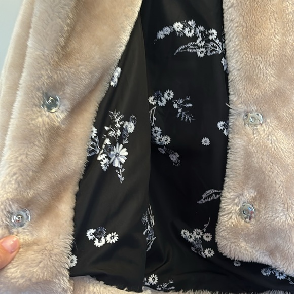 Faux fur from Who What Wear - Picture 2 of 4